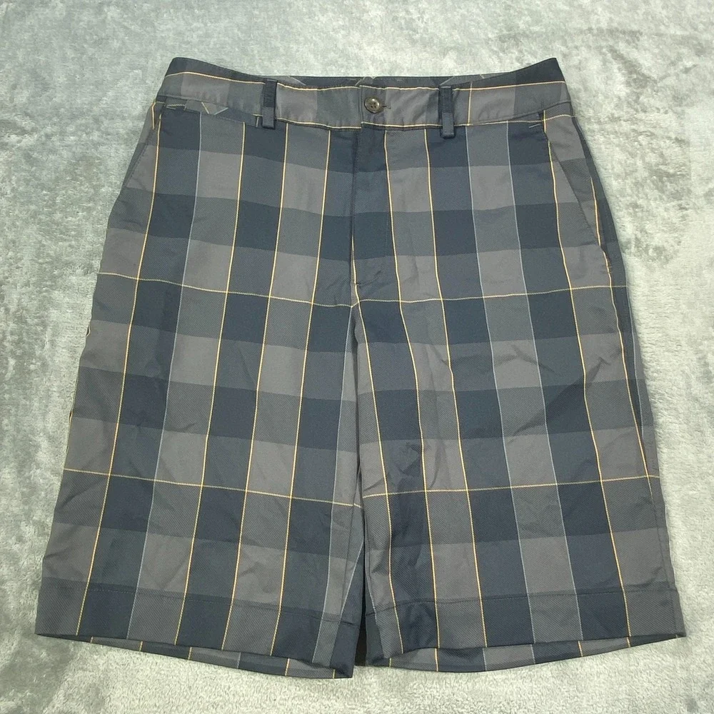 Under Armour Shorts Mens 30 Grey Chino Golf Plaid Check Performance Flat Front